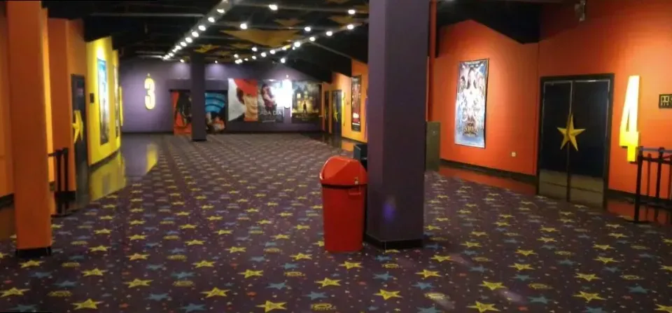 Cines Sunstar, El Portal de tucumán